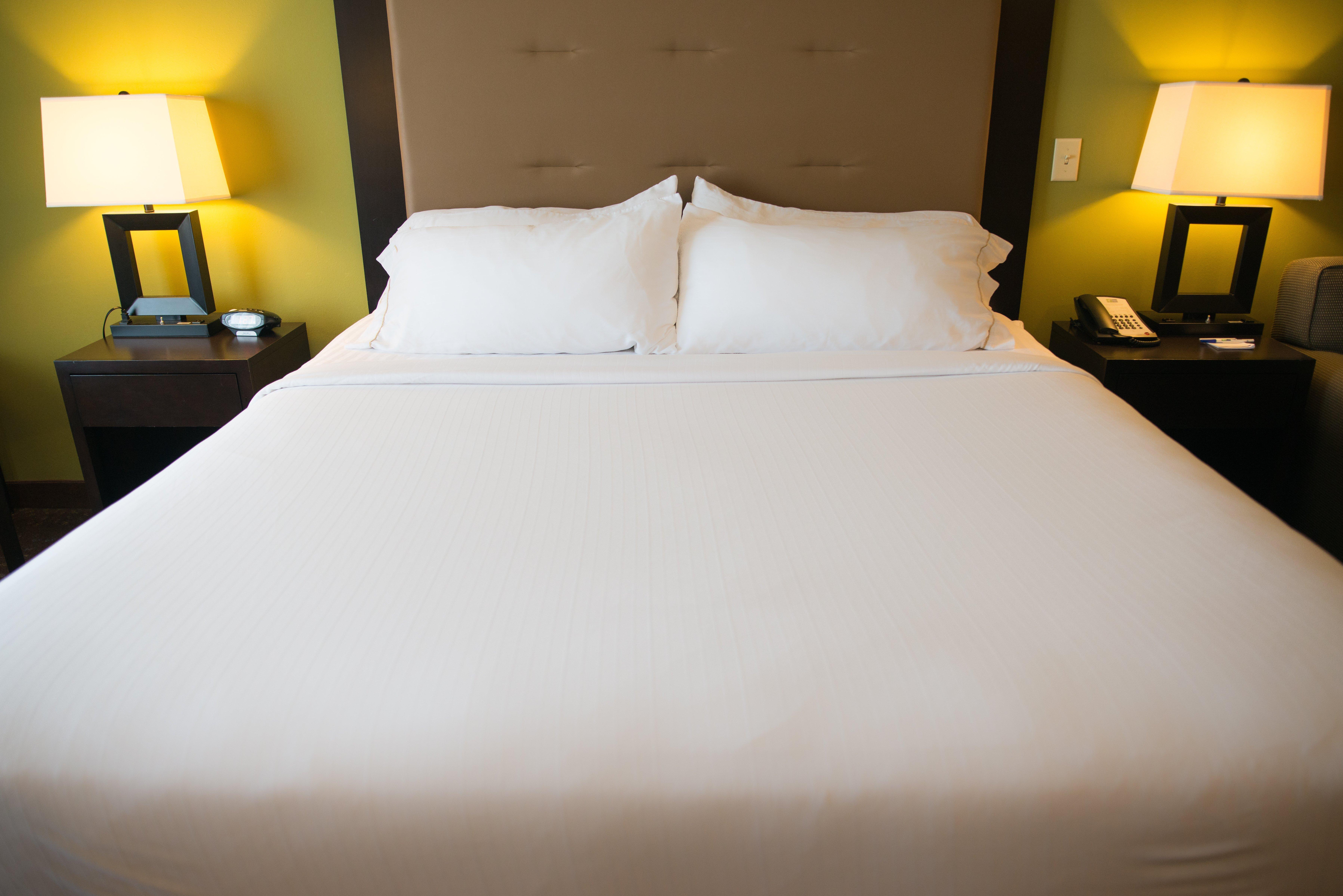 Holiday Inn Express & Suites Northwood By Ihg Silver Lake Luaran gambar