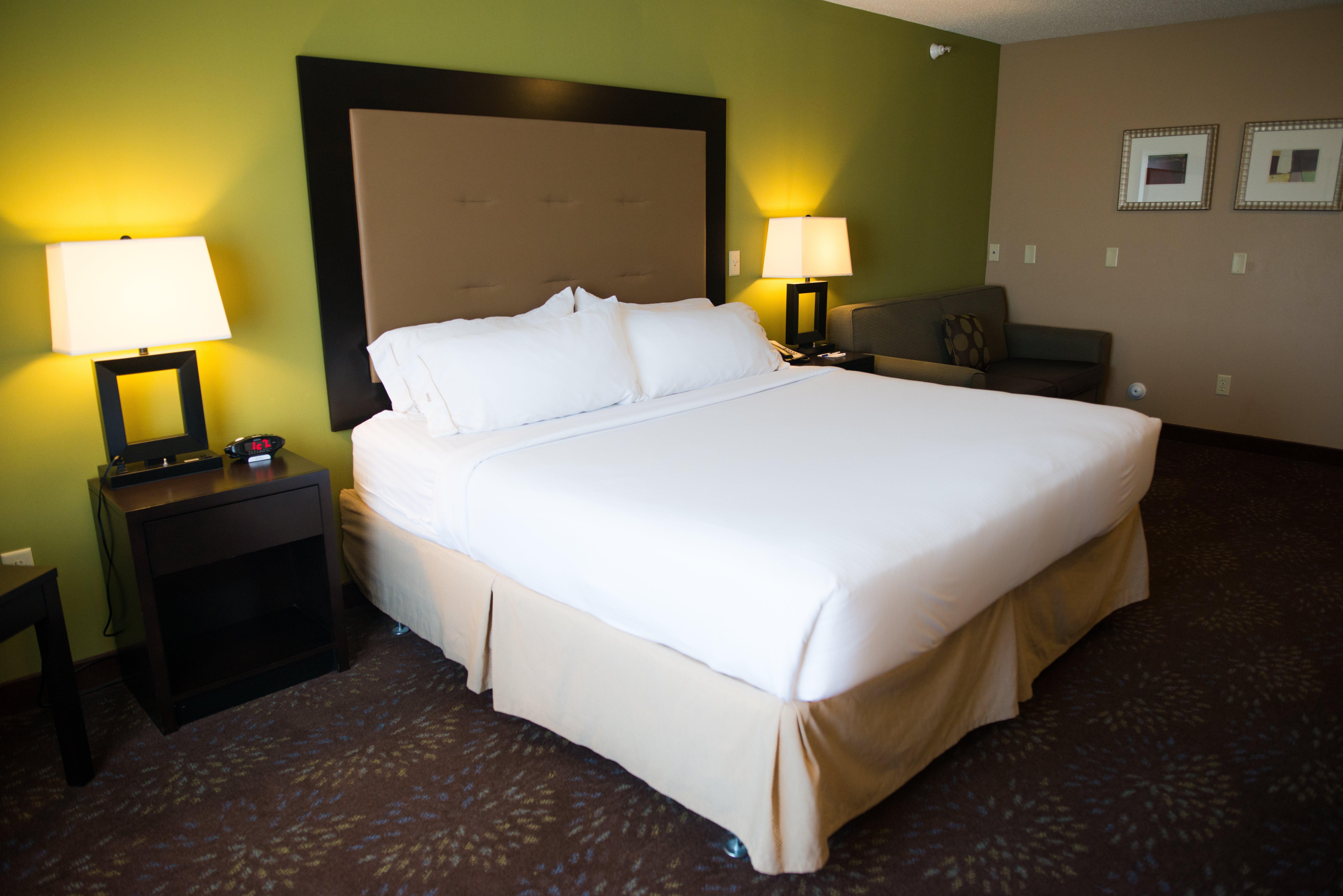 Holiday Inn Express & Suites Northwood By Ihg Silver Lake Luaran gambar