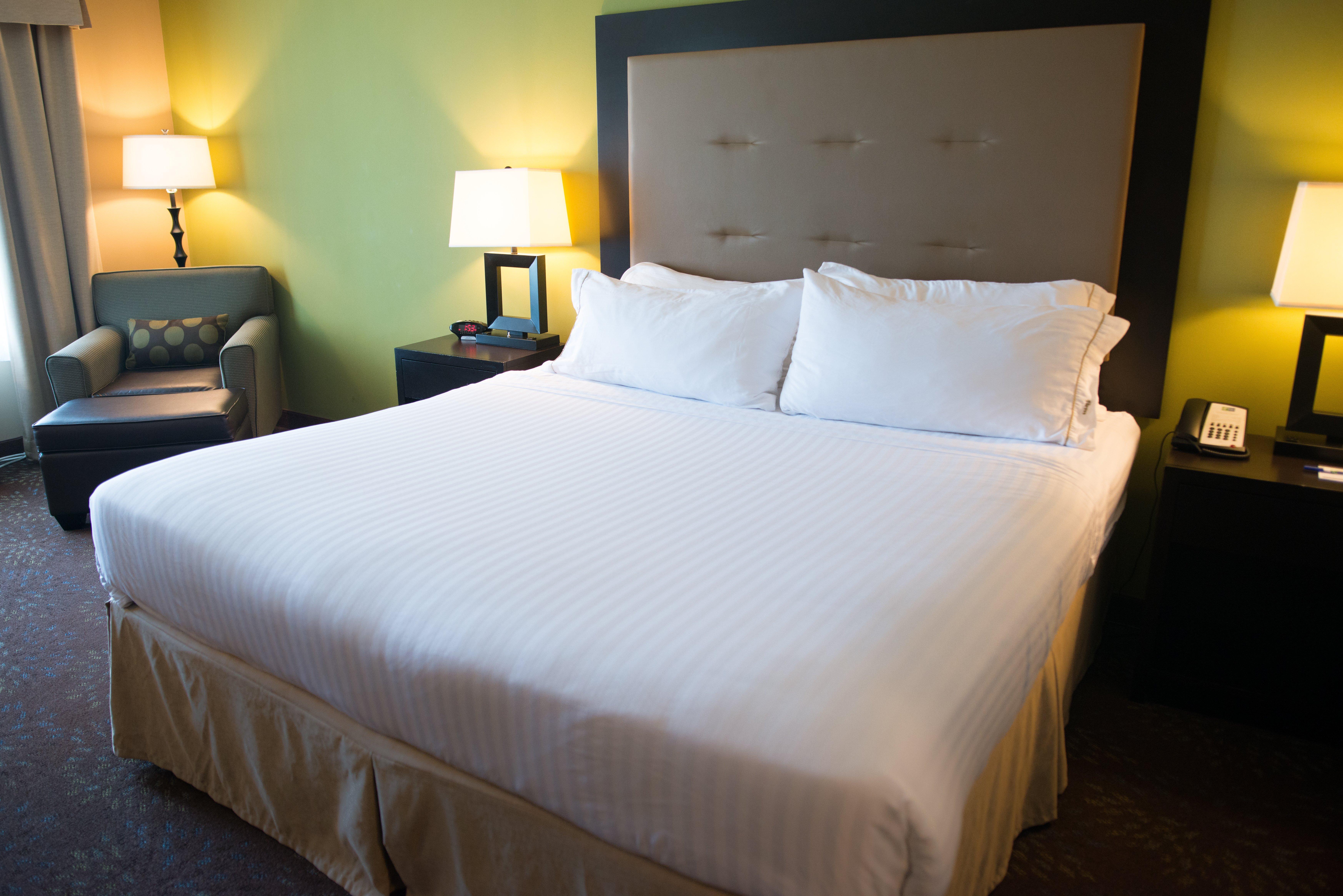 Holiday Inn Express & Suites Northwood By Ihg Silver Lake Luaran gambar