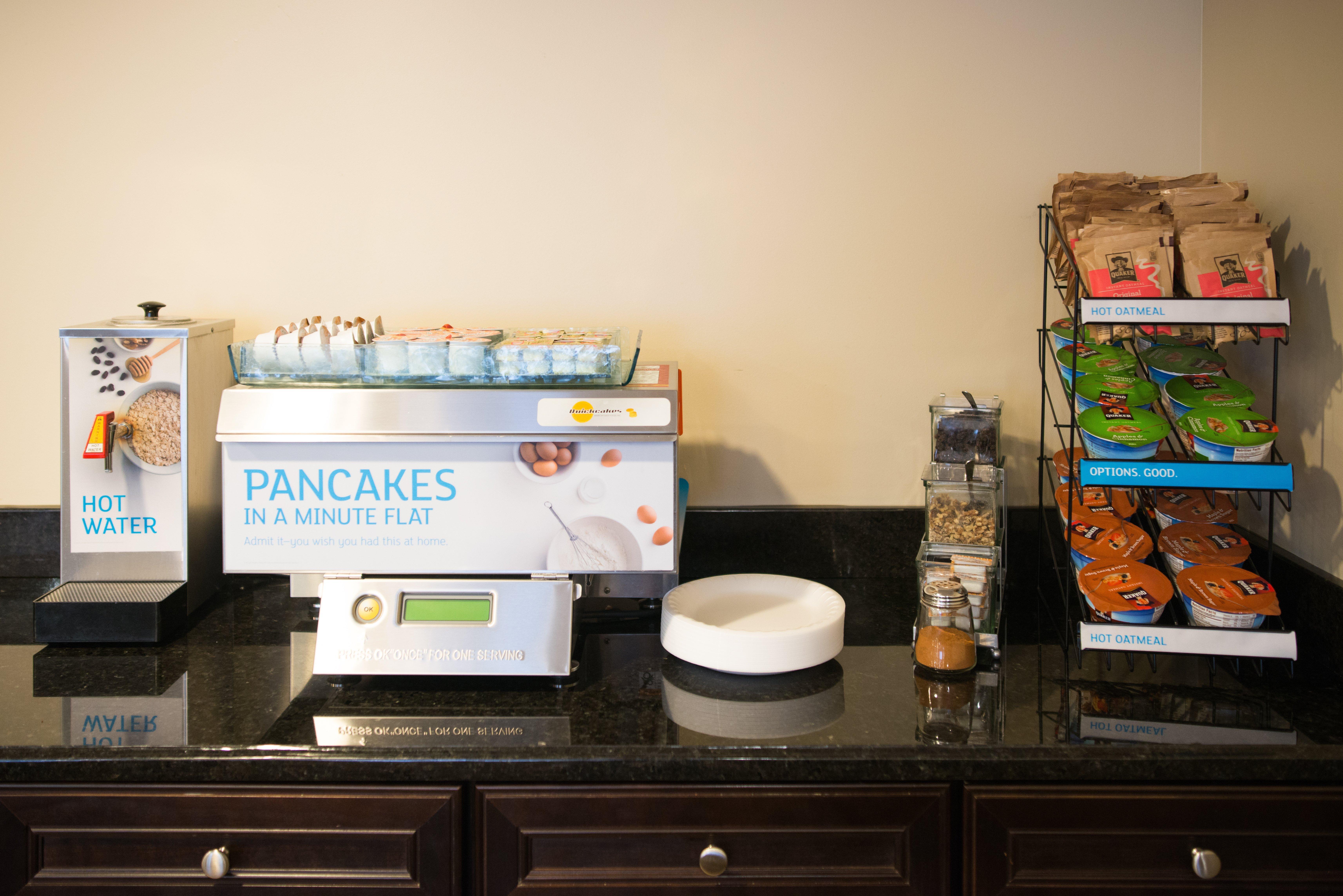 Holiday Inn Express & Suites Northwood By Ihg Silver Lake Luaran gambar