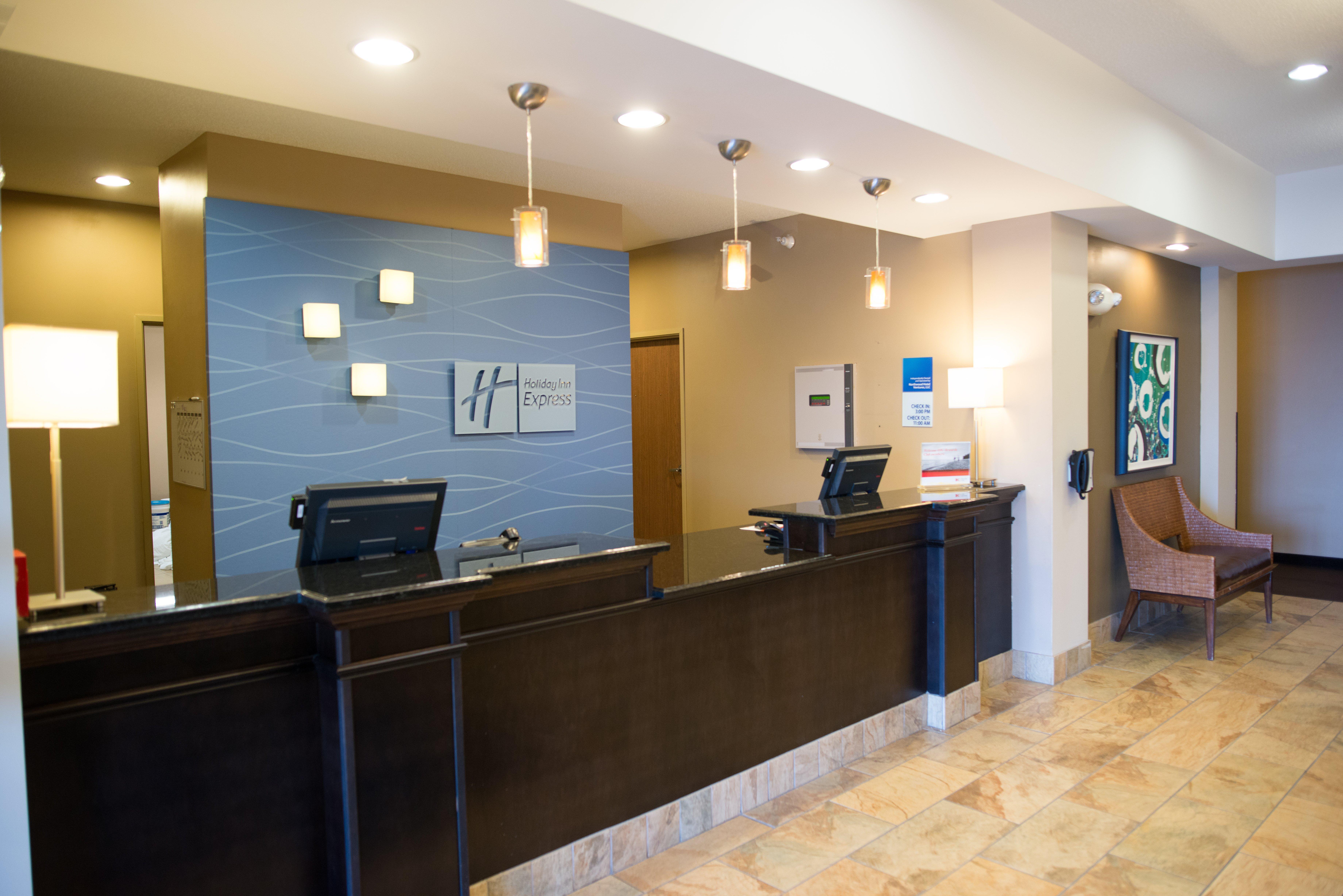 Holiday Inn Express & Suites Northwood By Ihg Silver Lake Luaran gambar