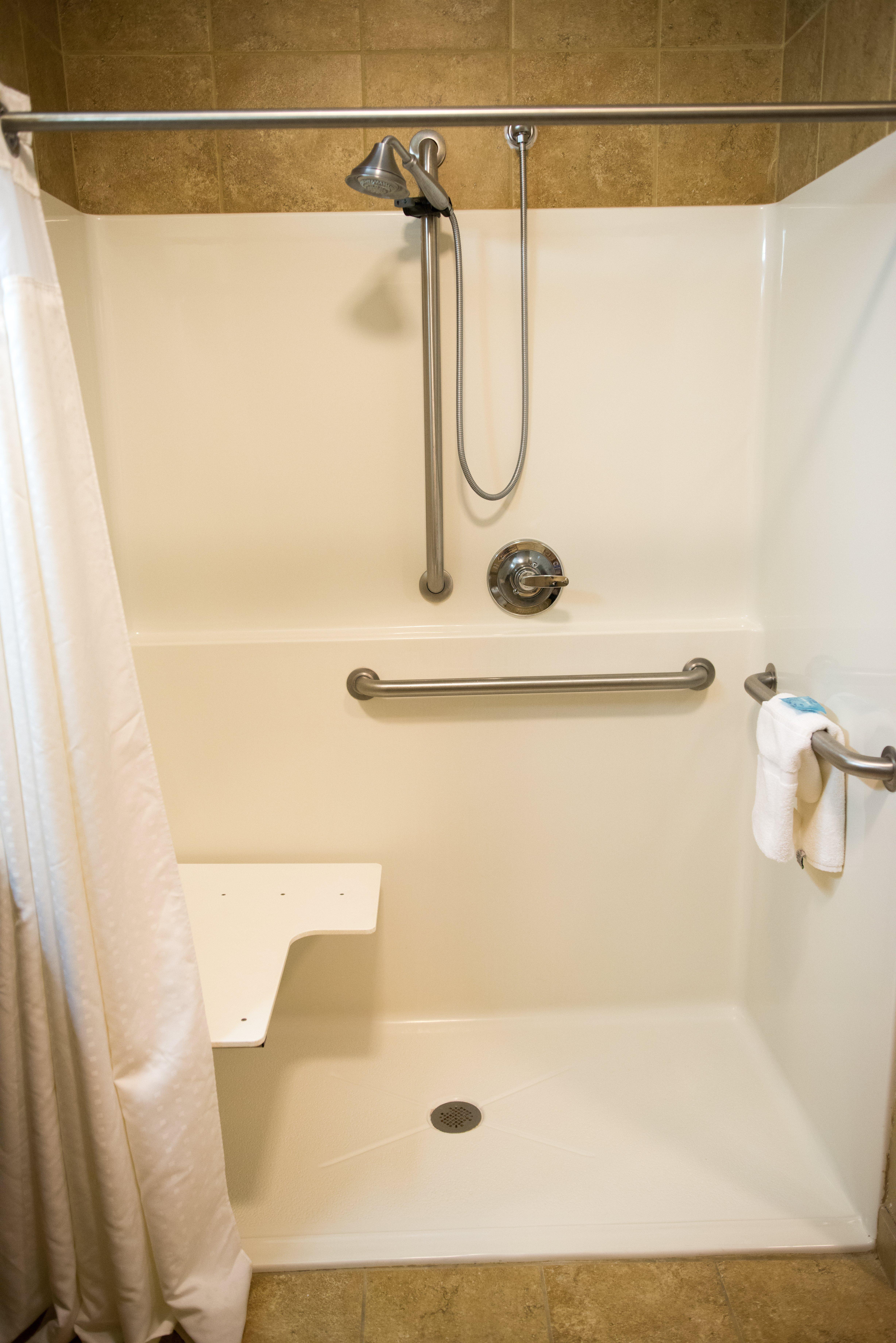 Holiday Inn Express & Suites Northwood By Ihg Silver Lake Luaran gambar
