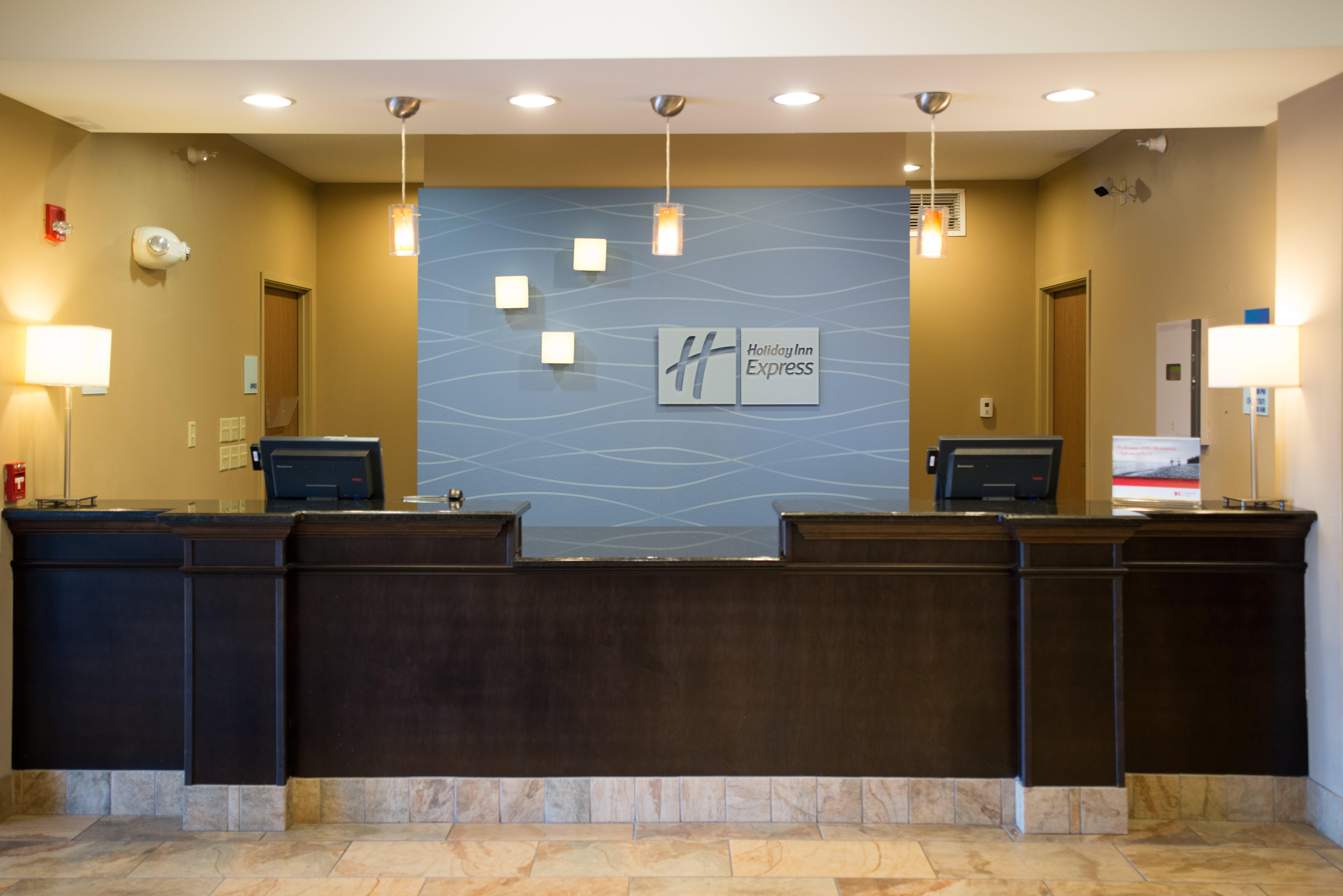 Holiday Inn Express & Suites Northwood By Ihg Silver Lake Luaran gambar