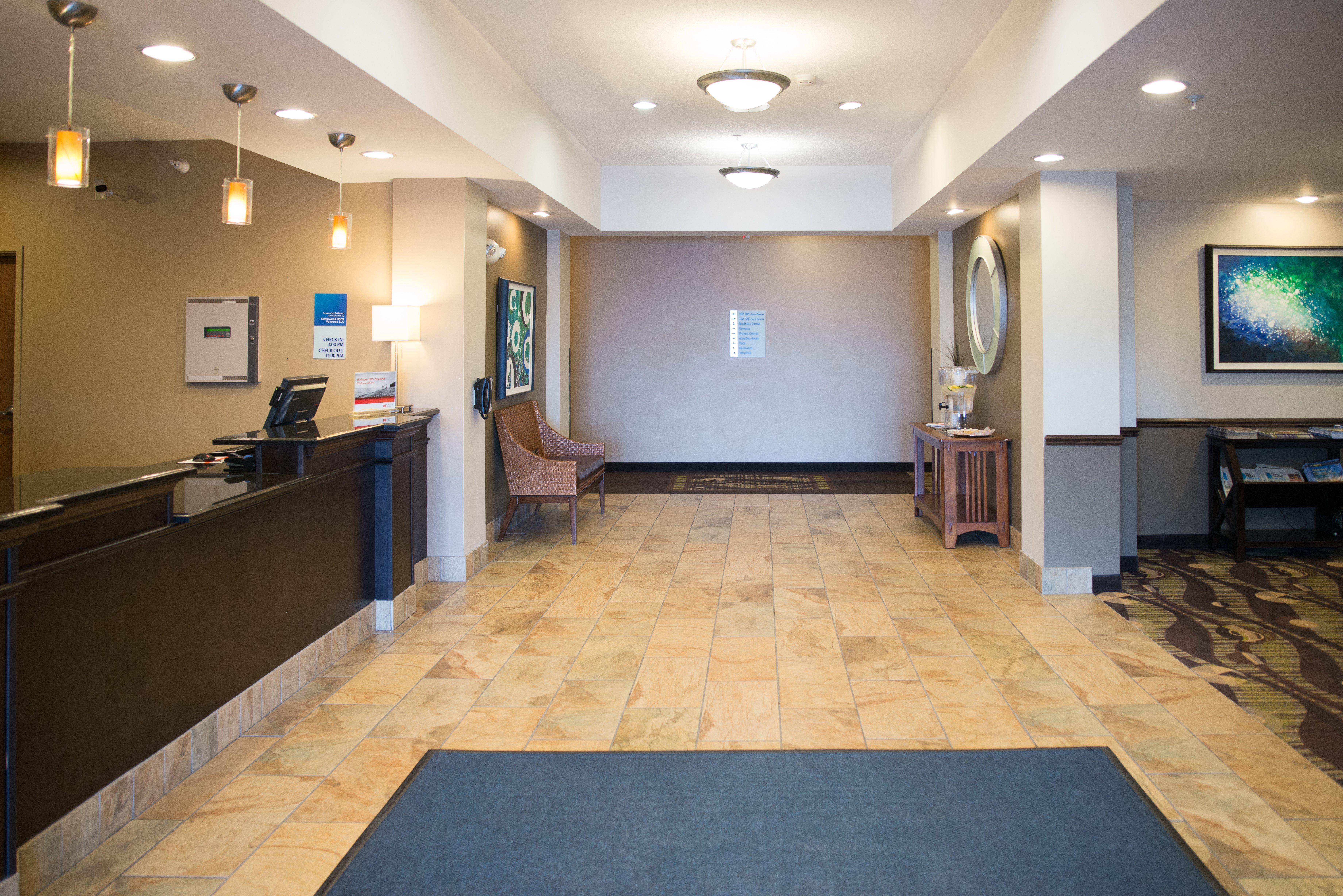 Holiday Inn Express & Suites Northwood By Ihg Silver Lake Luaran gambar